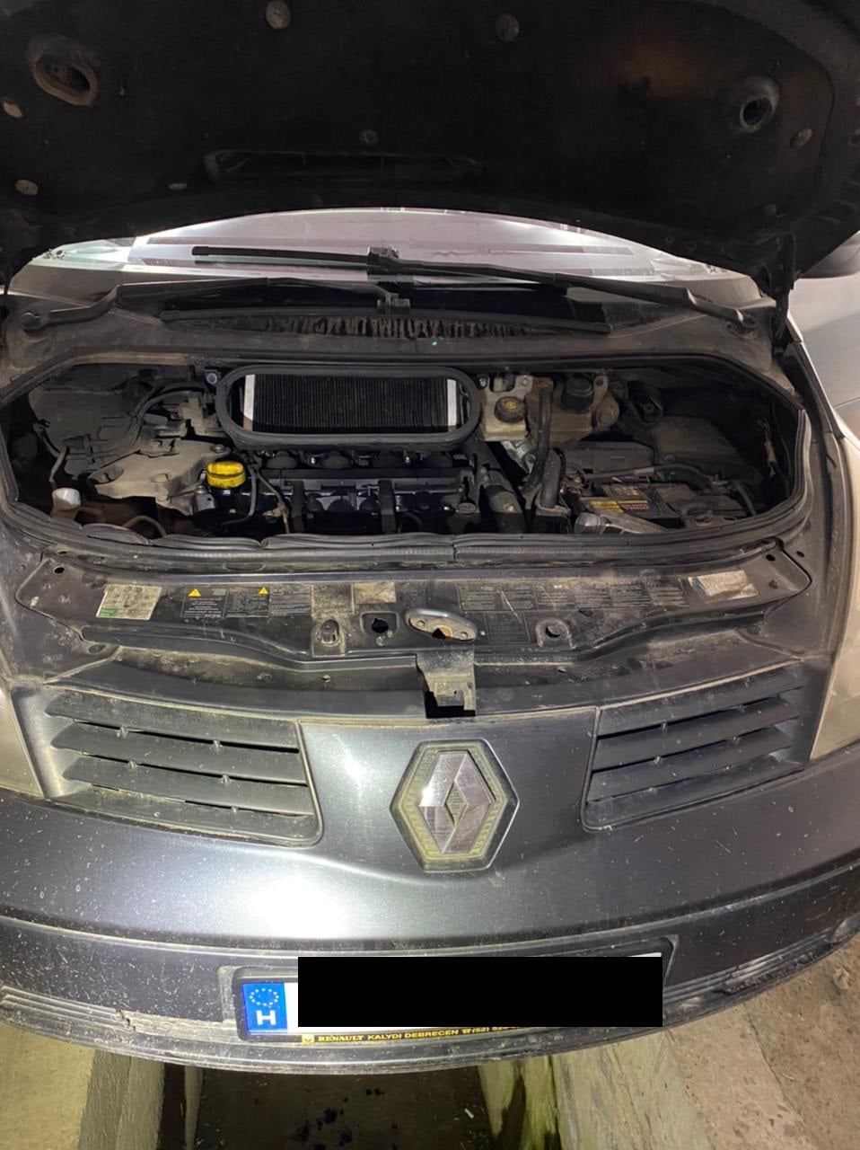 На кордоні Закарпаття угорець залишився без авто