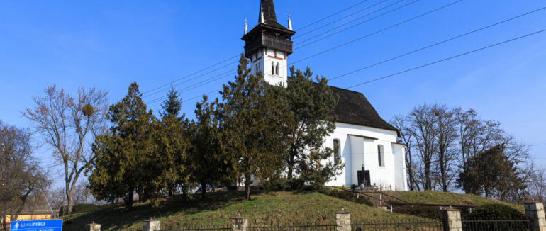 Фотомандрівка Закарпаттям: у об’єктиві середньовічна архітектура Реформатської церкви на Ужгородщині