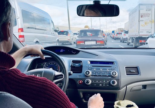 Зелена карта та заборона виїзду за кордон на власному авто