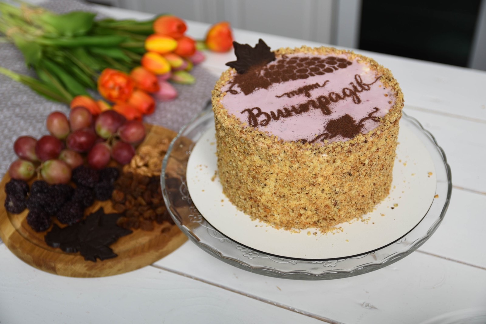 Гастрономічна візитівка: у міста Виноградів з`явився однойменний торт