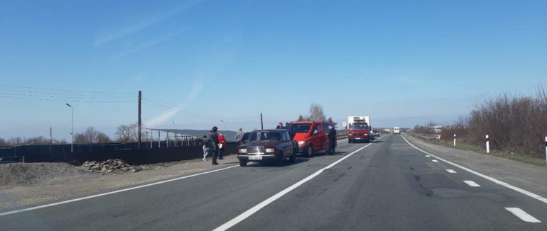 Автопригода на трасі “Київ-Чоп”: зіткнулися дві автівки