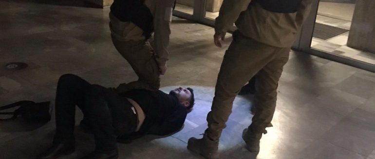 Небезпека в готелі “Закарпаття”: працівники натиснули тривожну кнопку