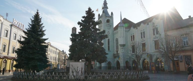 У Мукачеві облаштують дві нові кругові розв’язки