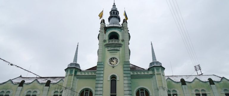 57 мукачівців отримають понад мільйон гривень допомоги