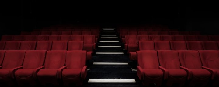 Доходи у сфері кінопрокату та туризму впали на 50% – Ткаченко