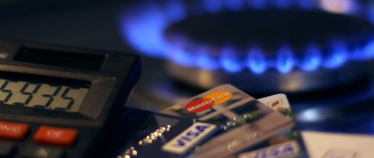 Понад 1,3 мільярда гривень закарпатці заборгували за газ за зиму