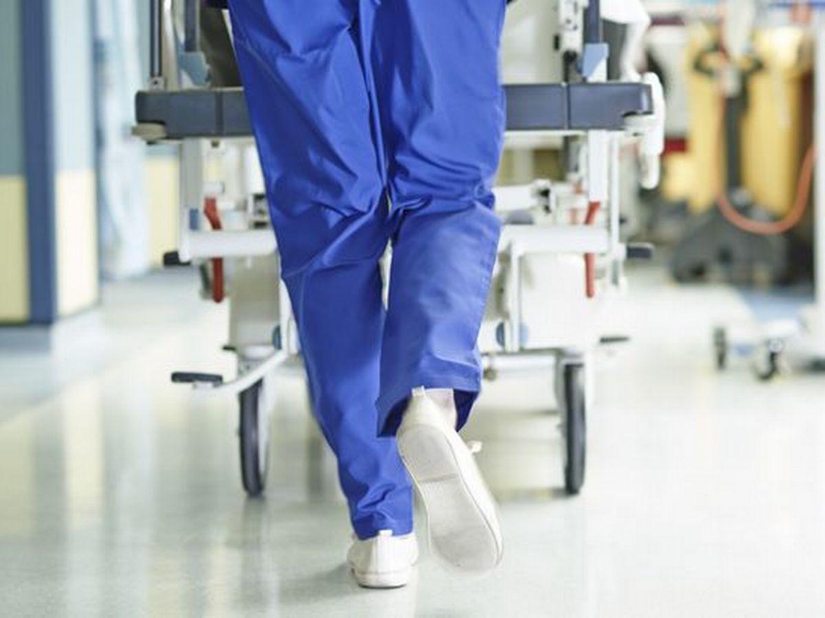 На Рахівщині травмованого киянина з пневмотораксом транспортували до лікарні