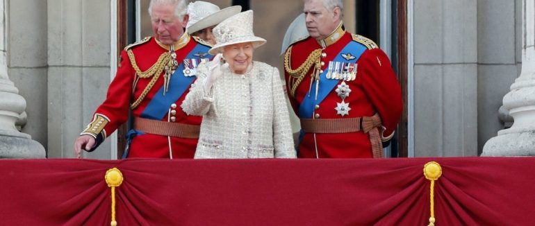 Заміна Єлизавети ІІ: 10 головних претендентів на королівський трон