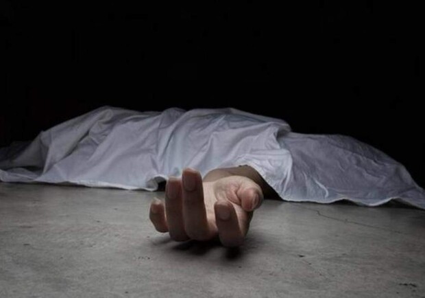 Жорстоке вбивство: донька всадила матері 5 разів ніж у спину