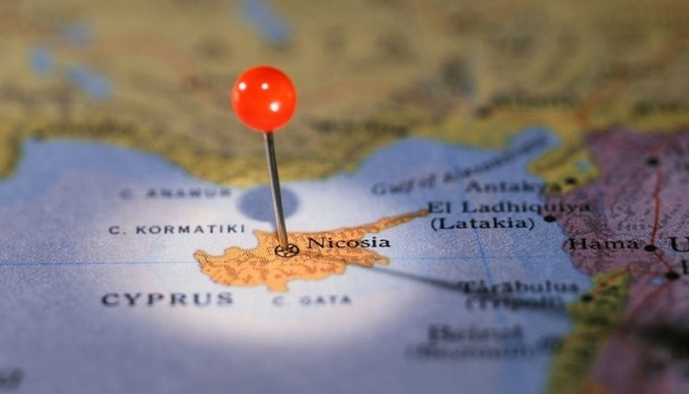 Кіпр із 1 квітня відкриває свої кордони для туристів з України