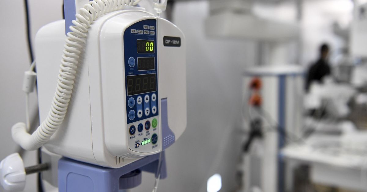 Миттєва смерть: у Дніпрі 17-річний підліток знепритомнів і помер просто на вулиці