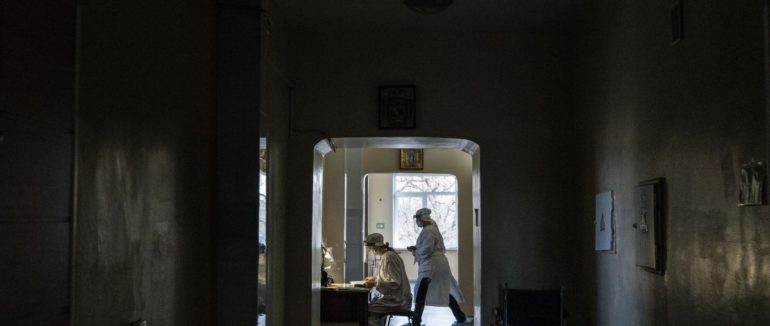 COVID-19 стає ще небезпечнішим: Радуцький спрогнозував, що очікує на Україну після третьої хвилі