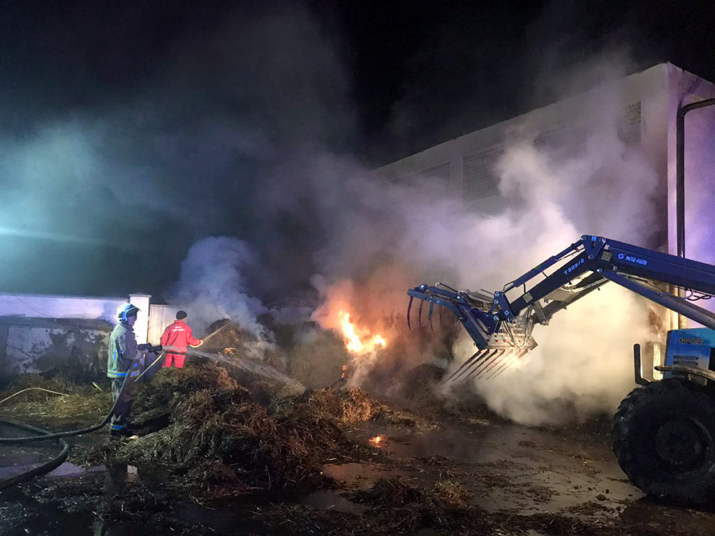 Масштабна пожежа на Берегівщині: горіла недобудована будівля на фермерському господарстві