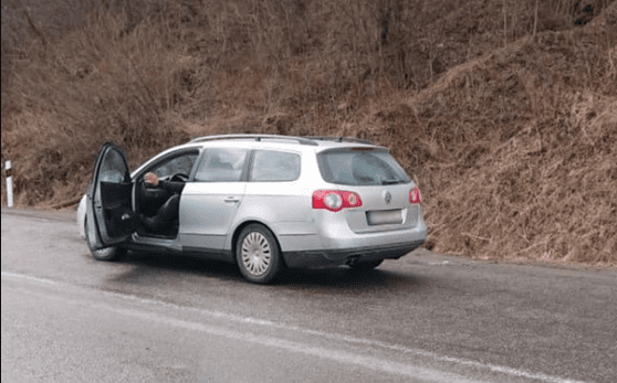 За один день закарпатські патрульні зупинили двох водіїв з підробленими документами