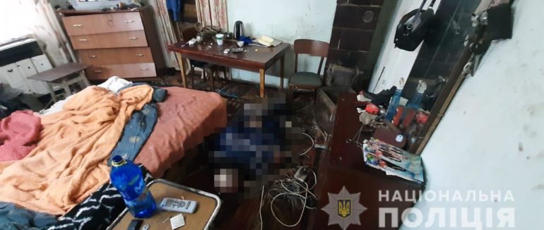 Смертельне застілля: на Закарпатті вбито 50-річного чоловіка