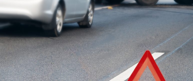 Смертельна автопригода на Закарпатті: чоловік пролетів у повітрі кілька метрів