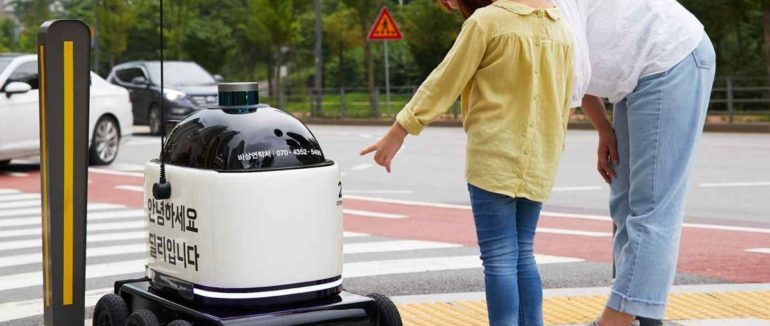 Масове виробництво автономних роботів-кур’єрів від Hyundai