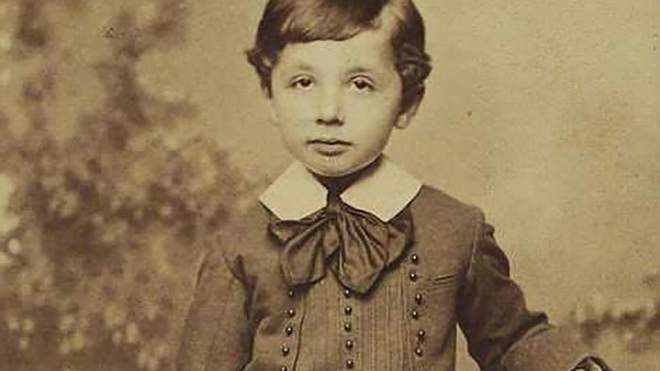 Ейнштейн, Пікассо, Дарвін: 5 крутих історії відомих людей, в яких колись ніхто не вірив