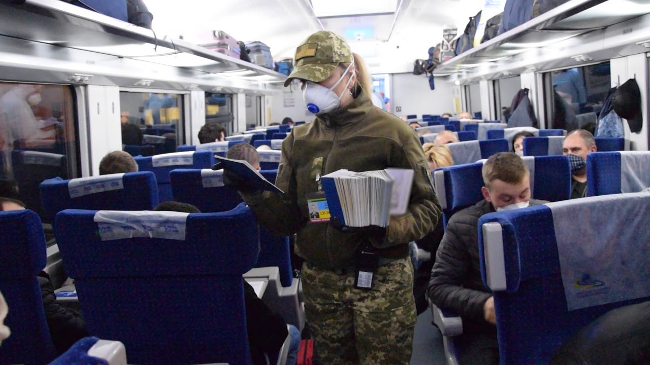 Все через коронавірус: на Закарпатті зменшився пасажиропотік через державний кордон