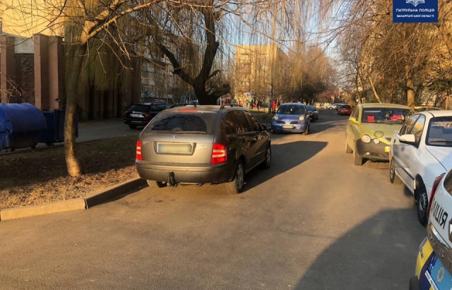 Цинічна ДТП в Мукачеві: Land Cruiser пошкодив автівку та втік