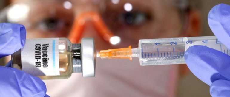 Понад 40 медпрацівників за сьогодні вакцинувалися у Мукачеві