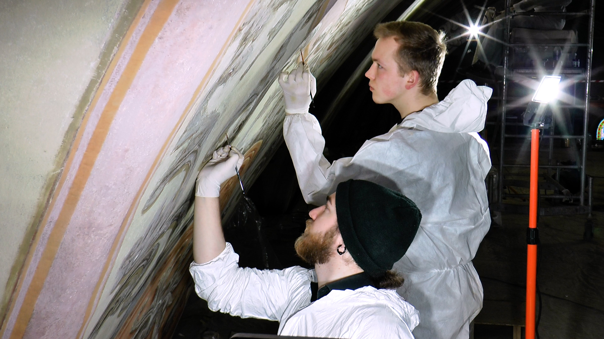 В Ужгороді реставрують унікальні розписи Йосипа Бокшая