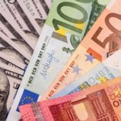 Тенденція на зниження: курс валют на 28 березня