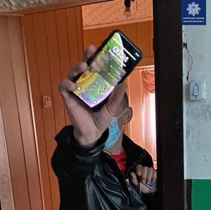 В Ужгороді поліція впіймала крадія гаманця та дорогим телефоном