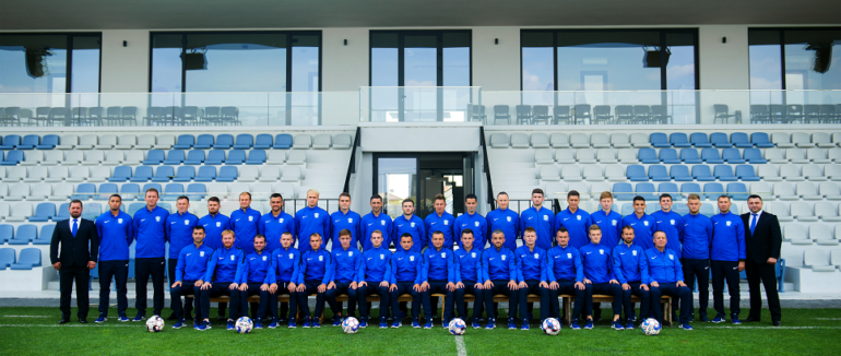 Закарпатський футбольний клуб “Минай” продовжив контракт з двома футболістами