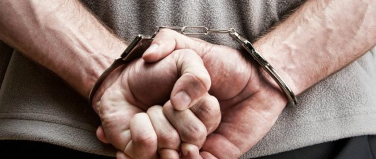 На Мукачівщині обікрали приватні будинки та комунальне підприємство: затримали понад 10 осіб