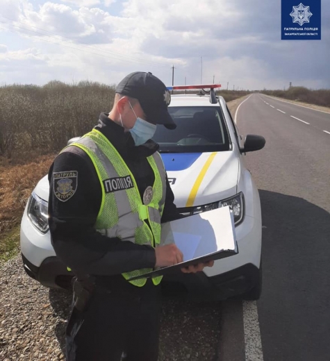 На Закарпатті патрульні розпочали щорічний весняний комісійний огляд вулично-шляхової мережі