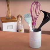 Банка для кухні з старої бляшанки