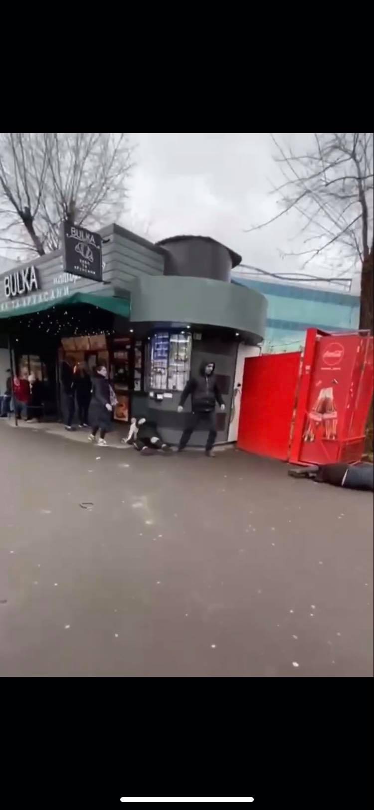 Ромські конфлікти: у центрі міста відбулася бійка між чоловіком і жінками