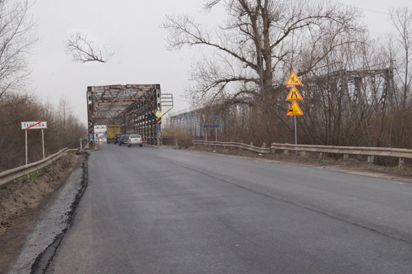 На Тячівщині заасфальтували Тересвянський міст