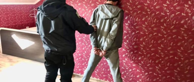 Закарпатця який викрав 300 тисяч гривень взято під варту