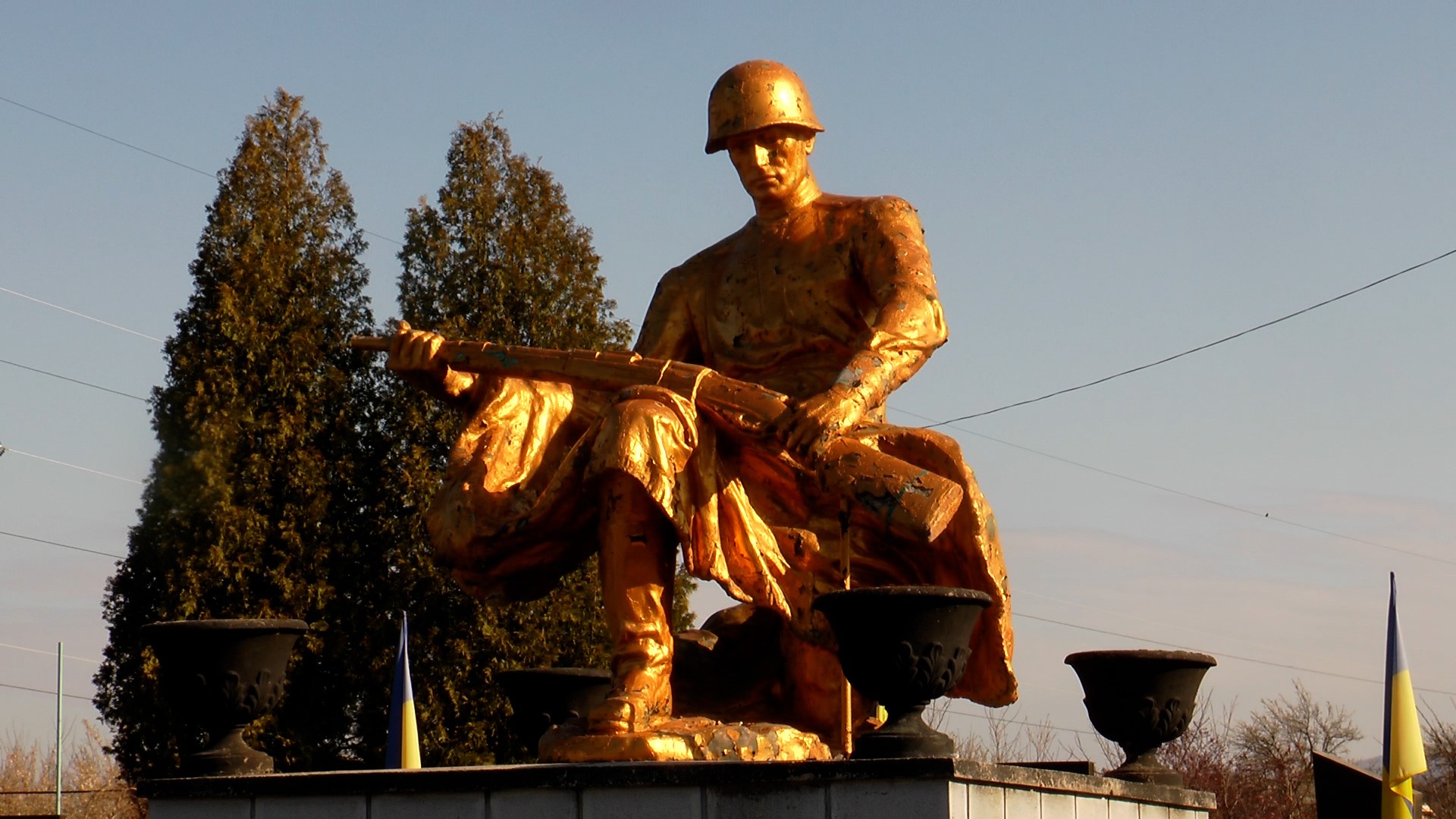 “Толока Пам’яті 1941-1945”: актив «ОП-ЗЖ» відновили понад 300 могил загиблих воїнів