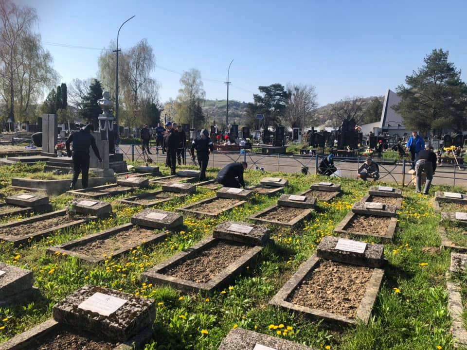 Мукачево, толока, вшанування пам'яті, загиблі, кладовище, партія, "ОП-ЗЖ"