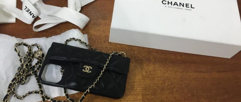 Чергова контрабанда на Закарпатті: на МП “Тиса” вилучили незадекларовані брендові речі з Франції