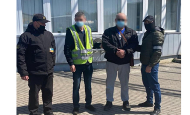 На Закарпатті прикордонники затримала іноземця, якого розшукував Інтерпол