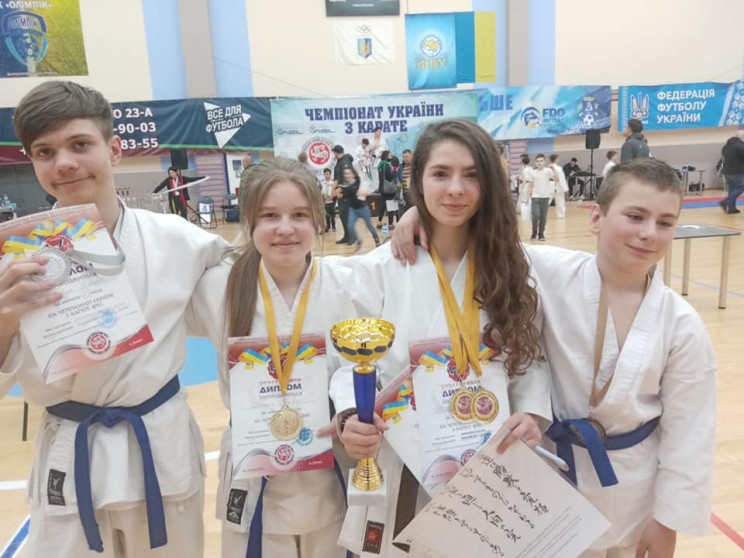Юні мукачівці здобули золото чемпіонату України з карате