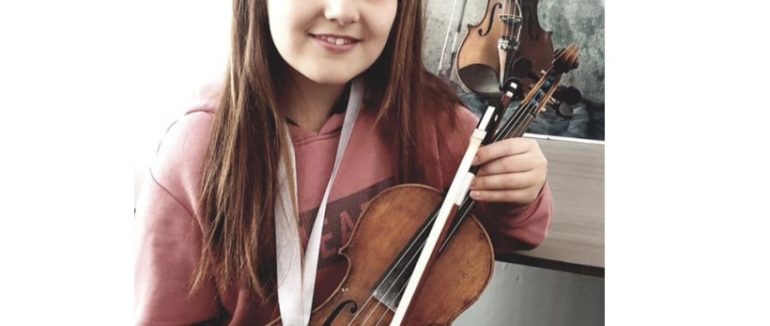 Закарпатські таланти: юна мукачівська скрипалька здобула перемогу на міжнародному конкурсі