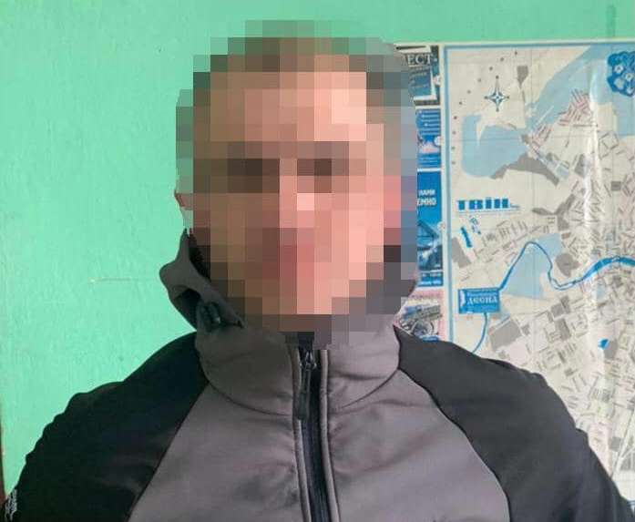 41-річний ужгородець вихватив у пенсіонера телефон і втік