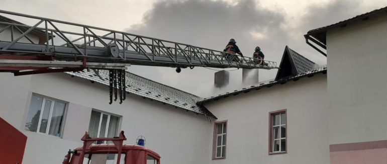 Пожежа на Прикарпатті: горіло COVID-відділення з хворими на кисні