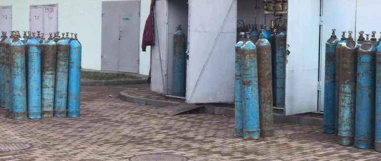 На Закарпатті уже заповнені киснем понад 80% ліжок для хворих на COVID-19