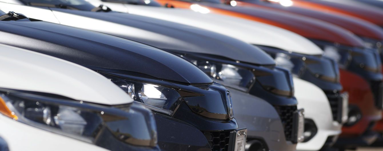 В Україні безкоштовно віддають конфісковані вживані авто: що це за моделі та хто може їх отримати