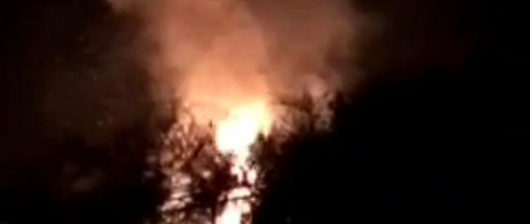 Нічна пожежа в Ужгороді: будинок згорів за 7 хвилин