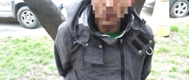 Розбійний напад в Ужгороді: постраждала 28-річна жінка