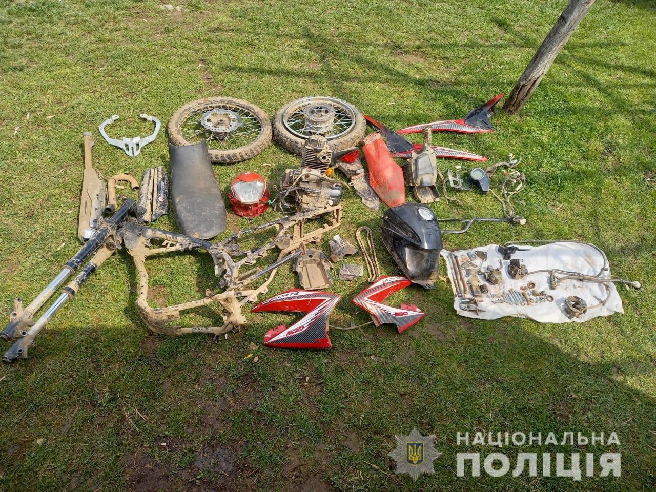 Закарпатець викрав мотоцикл у свого сусіда і розібрав на запчастини