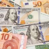 Скільки коштують долар та євро: курс валют на 12 березня