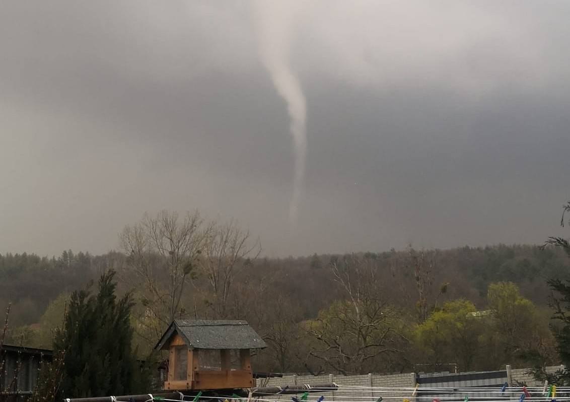 Поблизу Кошице пройшов торнадо